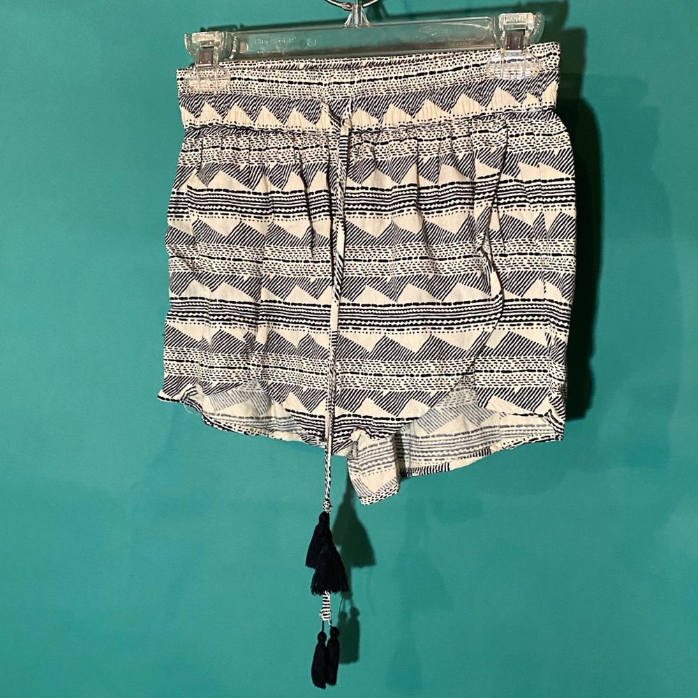 Re:Named Cream And Black Tribal Print Shorts